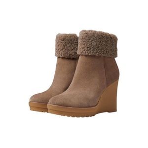 LAUREN RALPH LAUREN NWOT $225 Shearling Wedge Steph Bootie Truffle Size 7.5